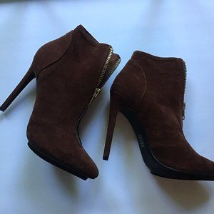 Michael Antonio brown suede ankle bootie 8.5